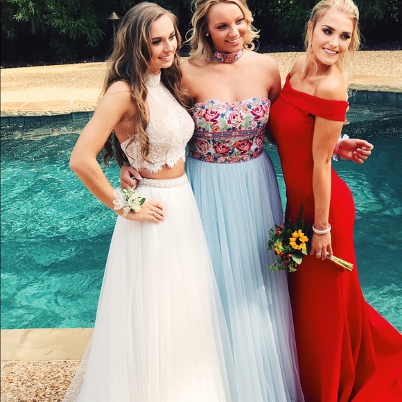 Sherri Hill dress - Picture 2 of 4